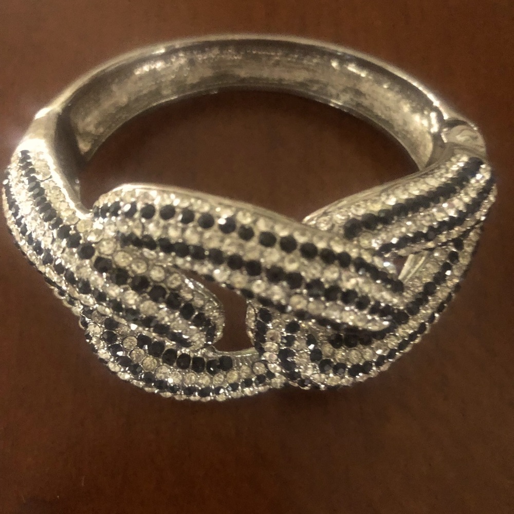 SPECIAL! Any 2 for 20, 3 for 25! Silver, black rhinestone bracelet, silver band